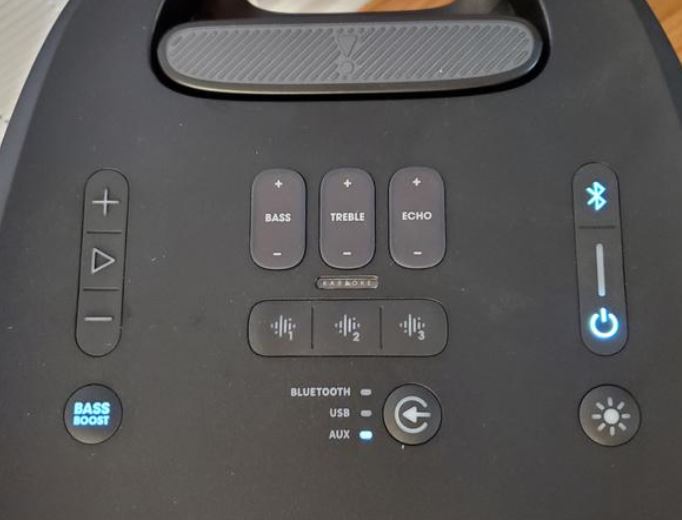 jbl partybox 310 buttons